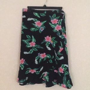 Old Navy black and flower wrap skirt